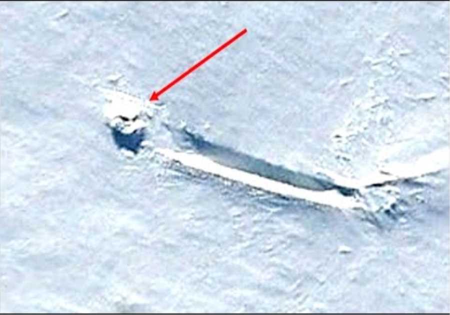 This Huge Miles Long Structure Has Been Detected Moving Across Antarctica