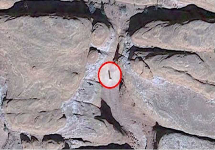 Scientists Revealed That A Strange Unknown Object Sent Us A Signal From Inside The Solar System